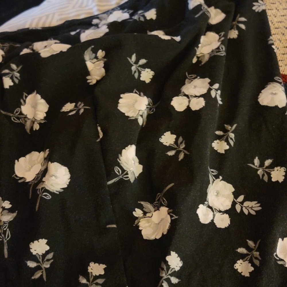 Flowered leggings